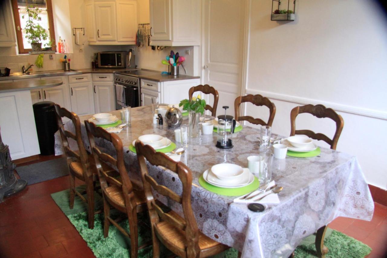 Bed and Breakfast Le Figuier La Foret-Auvray Esterno foto