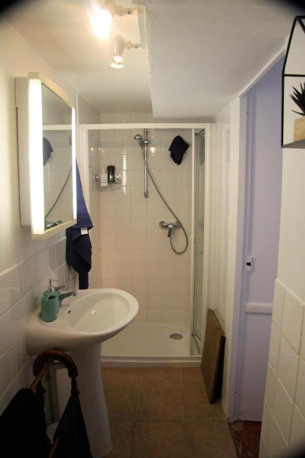 Bed and Breakfast Le Figuier La Foret-Auvray Esterno foto