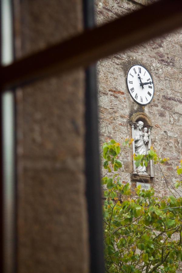 Bed and Breakfast Le Figuier La Foret-Auvray Esterno foto