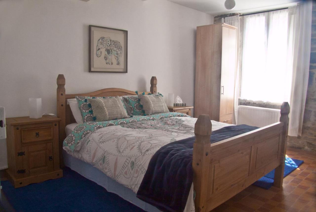 Bed and Breakfast Le Figuier La Foret-Auvray Esterno foto